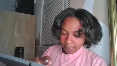 Snapshot of brownsugarcutie3 chatting on 10-24-25, 01:03 Brownsuagrcutie online show from 10-24-25, 01:03