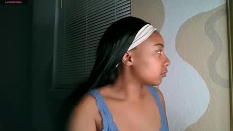 Snapshot of brownsugarcutie3 chatting on 04-21-26, 01:07 Brownsuagrcutie online show from 04-21-26, 01:07