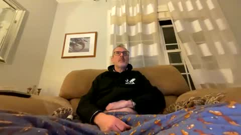 Snapshot of bruce_918 chatting on 02-03-25, 03:31 Bruce online show from 02-03-25, 03:31