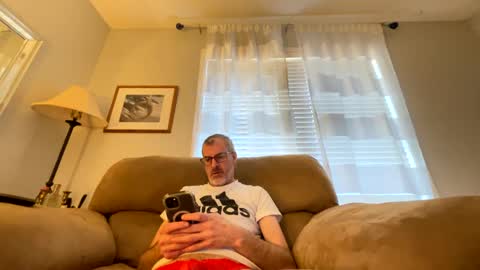 Snapshot of bruce_918 chatting on 02-07-25, 05:18 Bruce online show from 02-07-25, 05:18