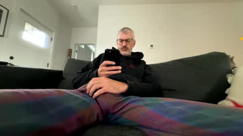 Snapshot of bruce_918 chatting on 09-25-25, 01:15 Bruce online show from 09-25-25, 01:15