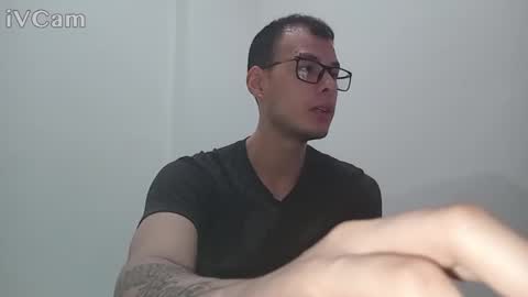 Snapshot of bruce_kane69 chatting on 02-18-25, 12:49 Bruce Kane online show from 02-18-25, 12:49