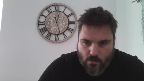Snapshot of bruce_wayne34 chatting on 10-23-25, 10:25 Bruce Wayne online show from 10-23-25, 10:25