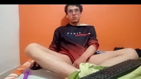 Snapshot of brucew37 chatting on 03-30-26, 04:24 brucew37 online show from 03-30-26, 04:24