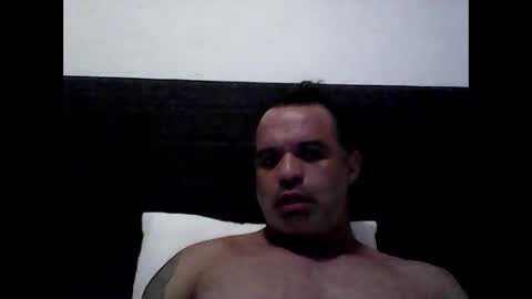 Snapshot of brueinin chatting on 11-02-25, 09:17 brueinin online show from 11-02-25, 09:17