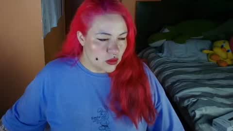 Snapshot of bruja__scarlata chatting on 06-27-26, 06:57 i am danny online show from 06-27-26, 06:57