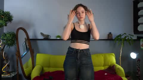 Tess online show from 05-12-26, 02:14