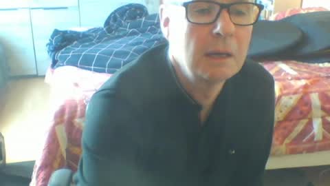 Snapshot of bruno5629 chatting on 04-24-26, 09:01 bruno5629 online show from 04-24-26, 09:01