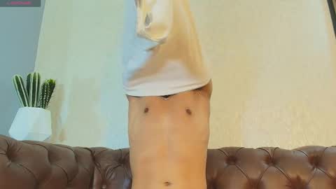 Snapshot of bruno_cavalli chatting on 05-11-26, 06:38 BRUNNO online show from 05-11-26, 06:38