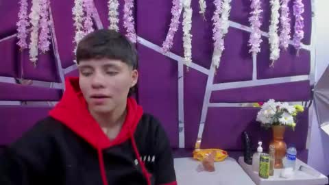 Bruno Cruz online show from 12-18-25, 02:17