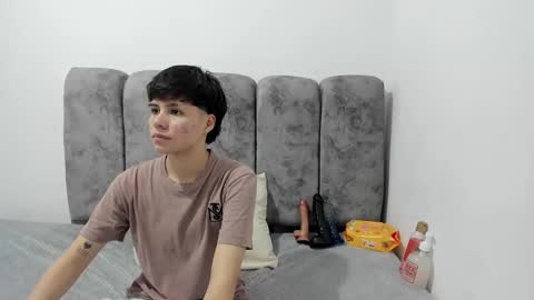 Snapshot of bruno_cruz chatting on 04-15-26, 02:18 Bruno Cruz online show from 04-15-26, 02:18