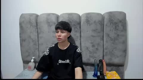 Snapshot of bruno_cruz chatting on 04-16-26, 02:45 Bruno Cruz online show from 04-16-26, 02:45