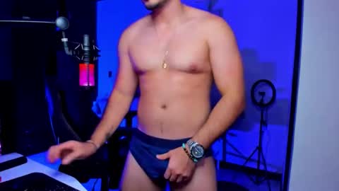 Bruno online show from 04-06-26, 04:46