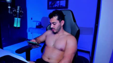 Snapshot of bruno_diaz31 chatting on 07-10-26, 04:39 Bruno online show from 07-10-26, 04:39