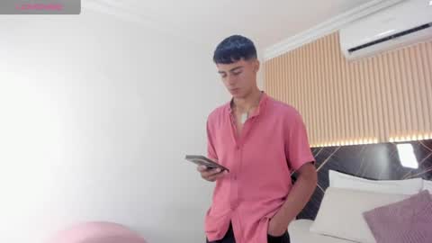 Snapshot of bruno_fox_ chatting on 07-10-26, 07:27 Bruno online show from 07-10-26, 07:27
