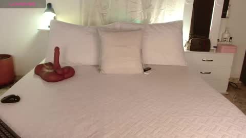 Bruno online show from 10-20-25, 06:52
