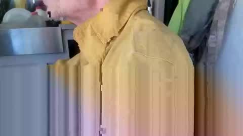 Snapshot of brushsquach chatting on 10-15-25, 06:52 Steve... aka SkinnieDippin aka TimberTramp online show from 10-15-25, 06:52