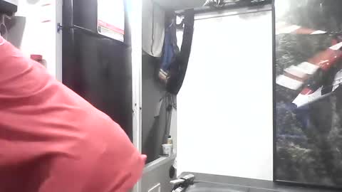 Snapshot of brushsquach chatting on 10-17-25, 04:37 Steve... aka SkinnieDippin aka TimberTramp online show from 10-17-25, 04:37