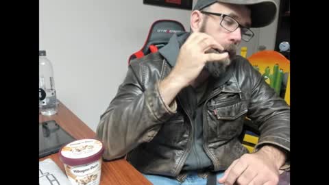 BRUTALMASTER1983 online show from 01-17-25, 07:05