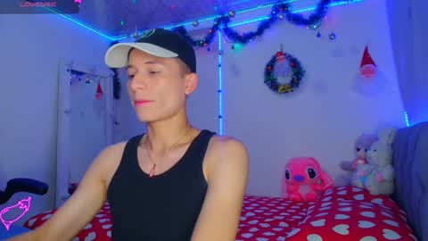 Snapshot of bryam_hot chatting on 12-29-24, 01:13 BRYAM INDEPENDENT MODEL online show from 12-29-24, 01:13