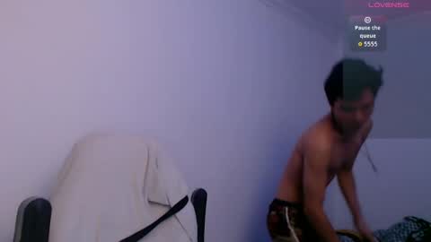 Snapshot of bryamado chatting on 04-30-26, 10:54 bryamado online show from 04-30-26, 10:54
