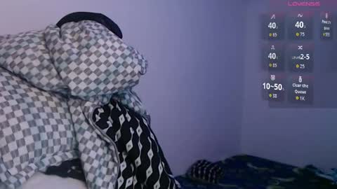 Snapshot of bryamado chatting on 05-03-26, 01:28 bryamado online show from 05-03-26, 01:28