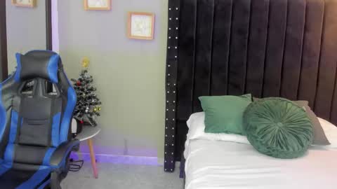 Bryan online show from 12-14-25, 11:15