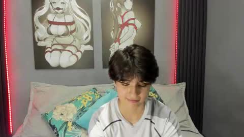 Snapshot of bryce_evans chatting on 11-10-25, 03:00 B R Y C E online show from 11-10-25, 03:00