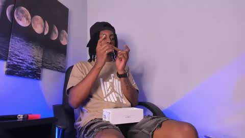 Bryxon  online show from 10-04-25, 04:16