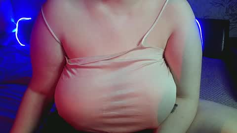 Nancy 3 online show from 01-11-25, 12:29