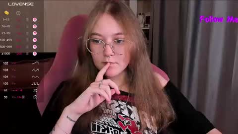 Snapshot of bubble_bunny chatting on 06-20-26, 11:51 Ruby online show from 06-20-26, 11:51