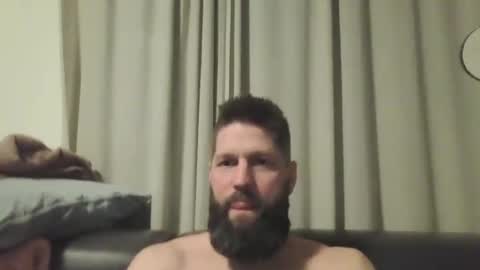 bubblebee1982 online show from 01-14-25, 05:23