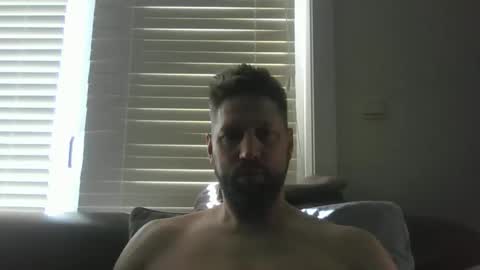 Snapshot of bubblebee1982 chatting on 05-10-26, 06:40 bubblebee1982 online show from 05-10-26, 06:40
