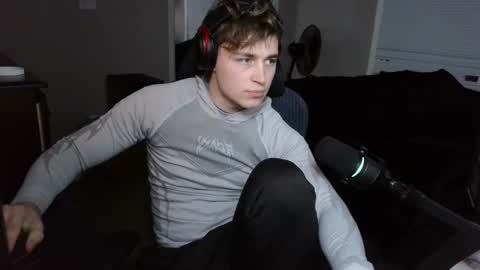 BubblebuttBdn online show from 12-15-25, 01:43