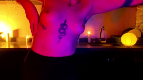 BubbleJereth online show from 12-21-24, 02:26