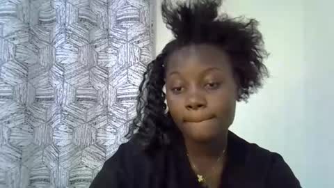 bubbly_ass30 online show from 12-20-25, 03:41