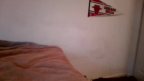 Snapshot of buckeye1990 chatting on 09-30-25, 02:44 B online show from 09-30-25, 02:44