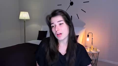 Snapshot of buckssbunny chatting on 02-07-26, 11:14 Ari online show from 02-07-26, 11:14