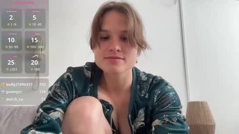 Mira  online show from 09-22-25, 06:32