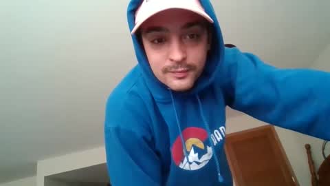 Snapshot of bud42o chatting on 10-03-25, 03:42 Bud42o online show from 10-03-25, 03:42