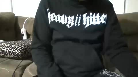 Snapshot of bud42o chatting on 10-12-25, 04:44 Bud42o online show from 10-12-25, 04:44