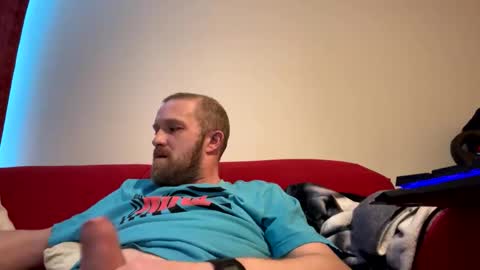 Snapshot of budgie1095 chatting on 01-14-25, 06:07 budgie1095 online show from 01-14-25, 06:07