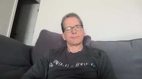 Snapshot of budman004 chatting on 04-18-26, 07:40 budman004 online show from 04-18-26, 07:40