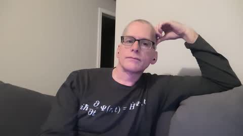 Snapshot of budman004 chatting on 05-09-26, 12:16 budman004 online show from 05-09-26, 12:16