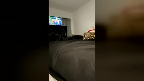 bugxz695 online show from 06-11-26, 02:53
