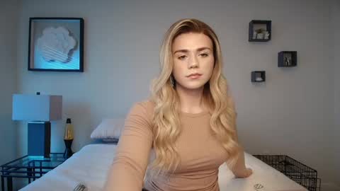 buitifulblonde online show from 04-25-26, 05:54