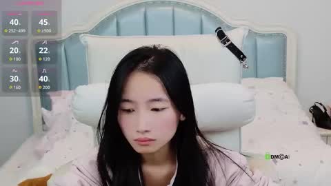 Sandy----xx online show from 11-18-25, 11:48