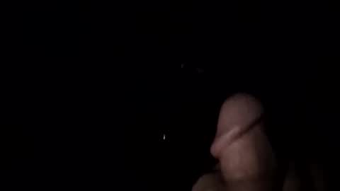 Snapshot of bulkyboners chatting on 09-23-25, 05:32 ejaculation for 250 online show from 09-23-25, 05:32