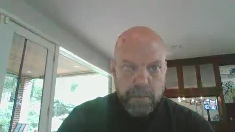 Snapshot of bulldog302w chatting on 09-21-25, 04:30 bulldog302w online show from 09-21-25, 04:30