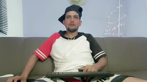 BULL online show from 10-12-25, 03:11